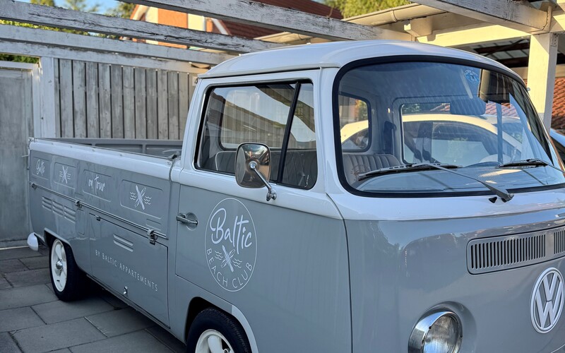 VW Bulli am Strand – Baltic Beach Bulli auf Tour an der Ostsee