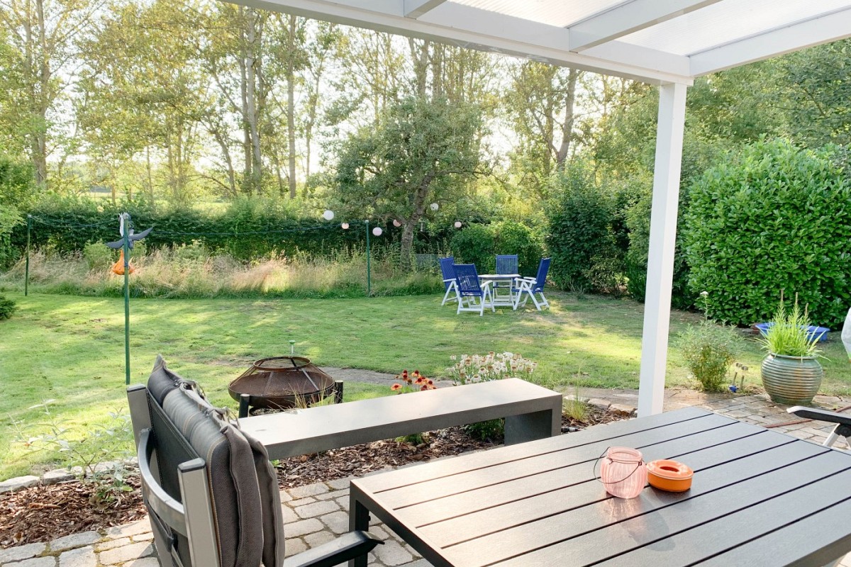 Ferienbungalow Kleine Hummelkate
