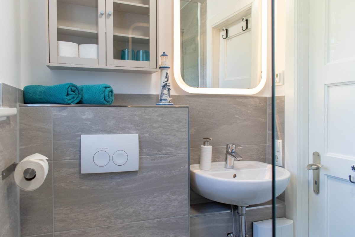 Ferienbungalow Kleine Hummelkate