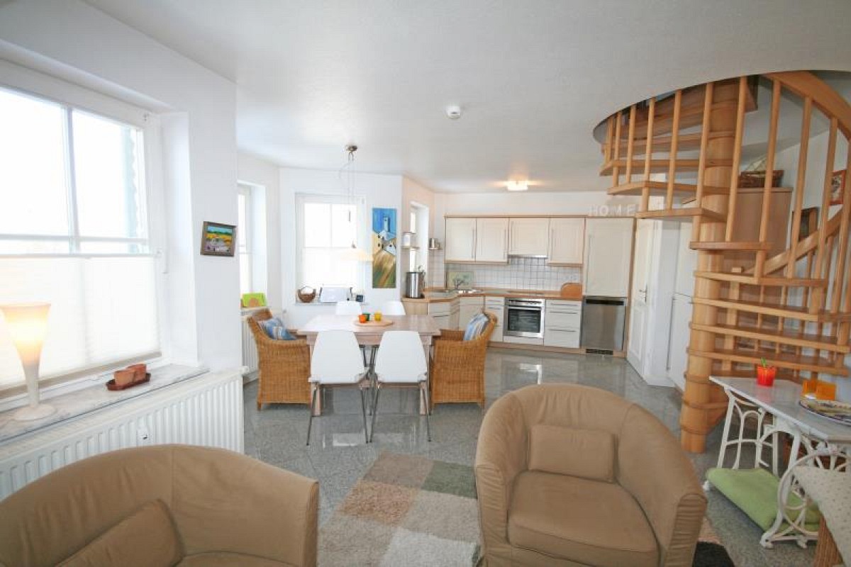 Ferienwohnung Kurparkhöhe Scharbeutz - Essbereich und Küche