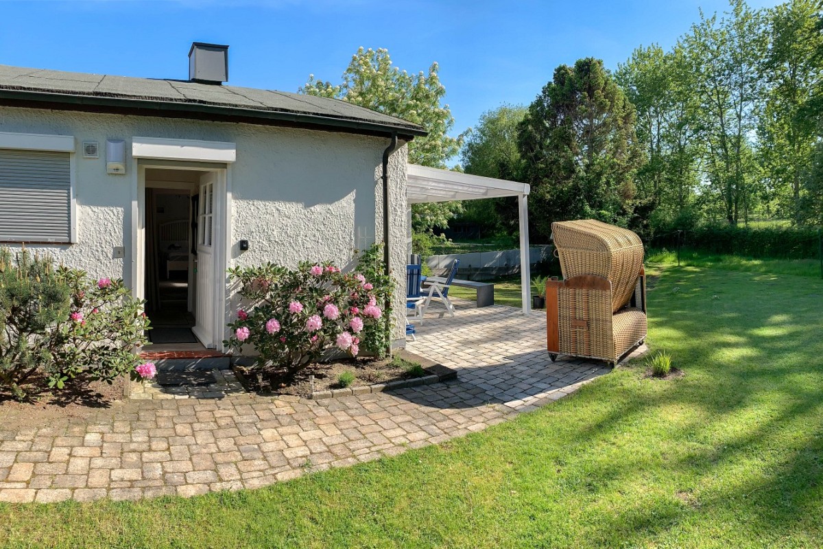 Ferienbungalow Kleine Hummelkate