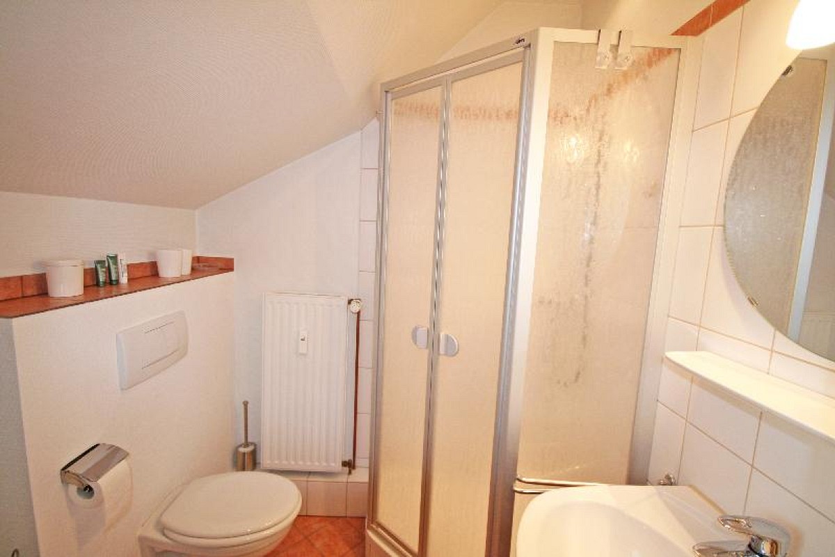Ferienwohnung Kurparkhöhe Scharbeutz - Badezimmer 2